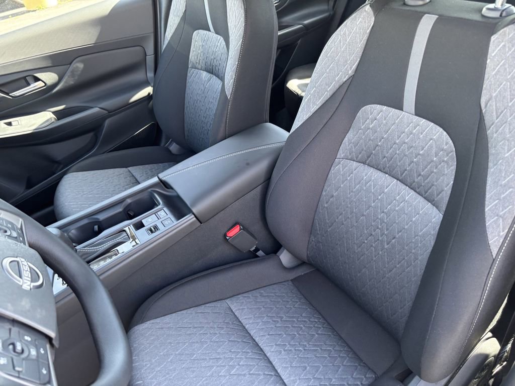 New 2026 Nissan Sentra SV w/ Floor Mat Package FWD image 15
