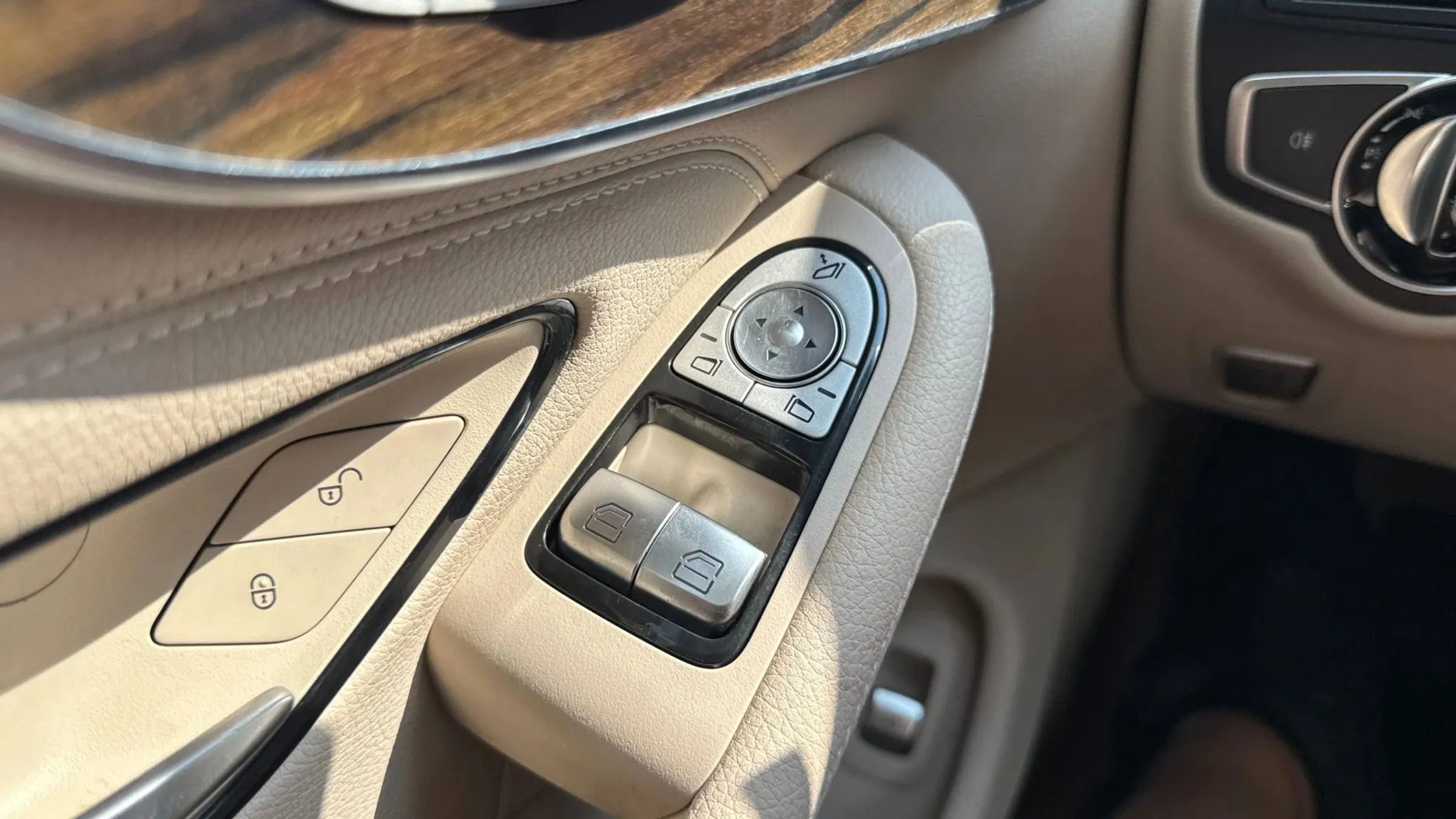 Used 2017 Mercedes-Benz C 300 4MATIC Coupe image 36