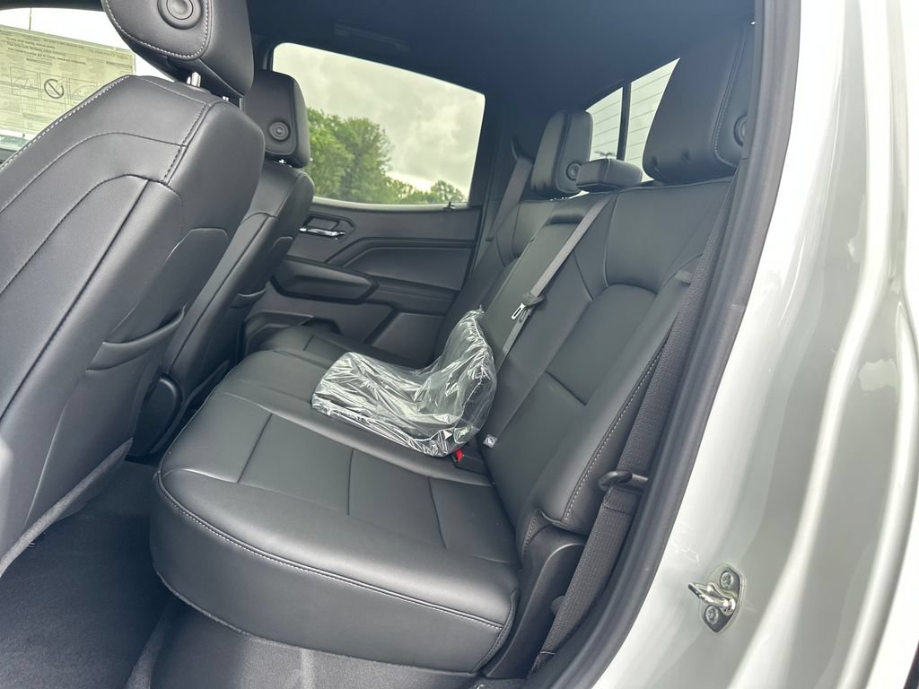 New 2026 Chevrolet Colorado LT w/ LT Convenience Package AWD/4WD image 14