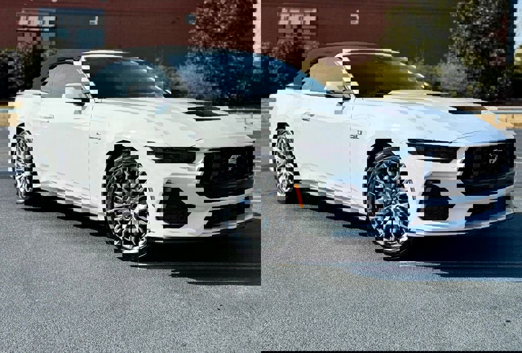 New 2026 Ford Mustang GT Premium image 3