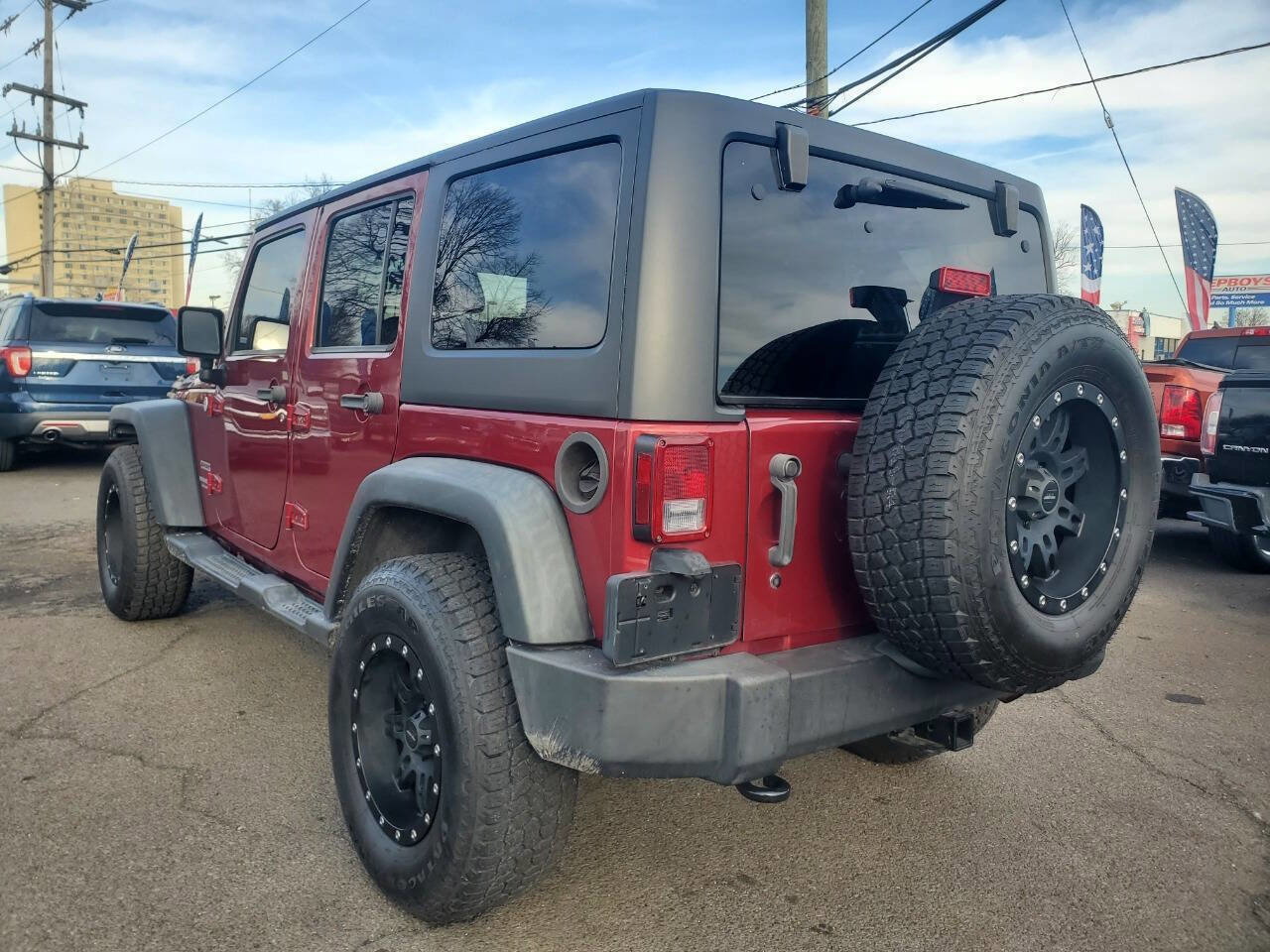 Used 2012 Jeep Wrangler Unlimited Sport image 3