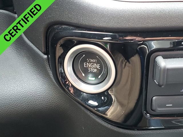 Certified 2022 Chevrolet Silverado 1500 RST w/ Convenience Package II AWD/4WD image 18