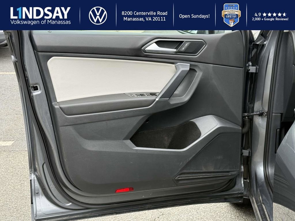 Used 2018 Volkswagen Tiguan SE image 8
