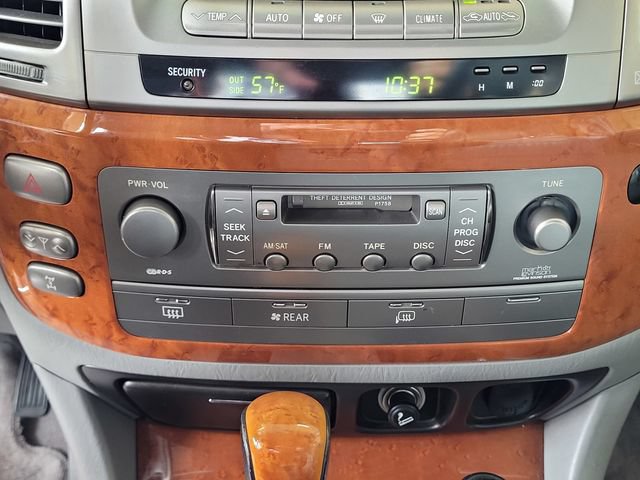 Used 2006 Lexus LX 470 4WD image 25