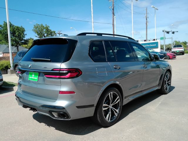 Used 2023 BMW X7 xDrive40i w/ M Sport Package AWD/4WD image 9