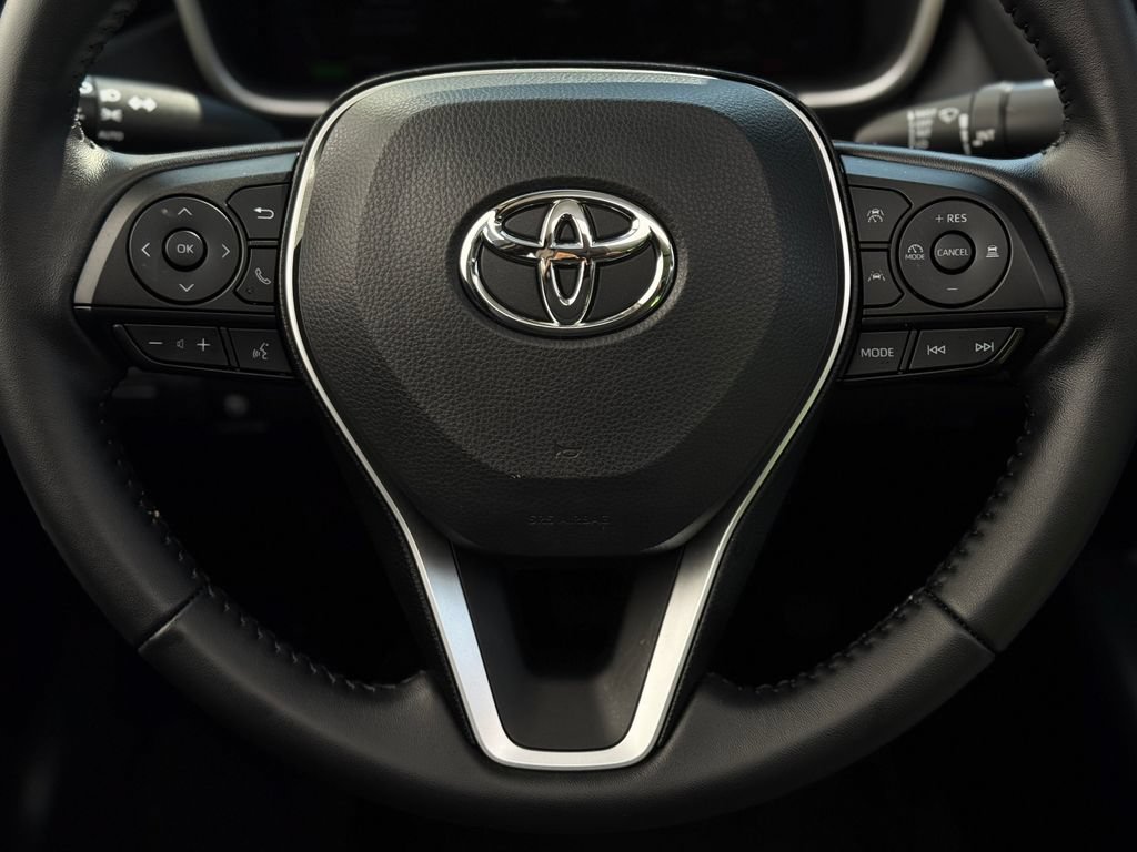 Certified 2026 Toyota Corolla XLE FWD image 15