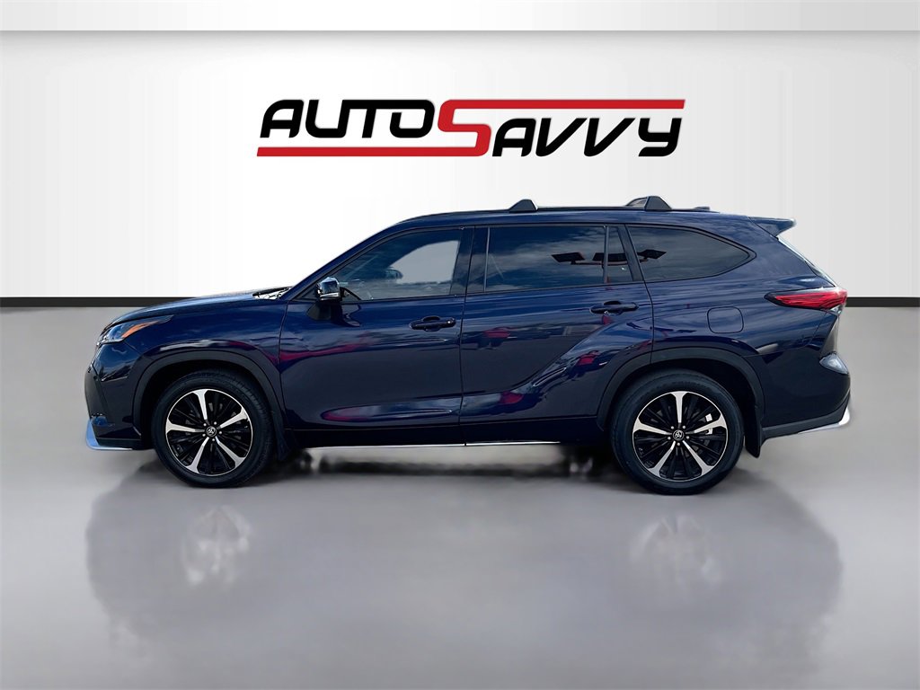 Used 2022 Toyota Highlander XSE image 4