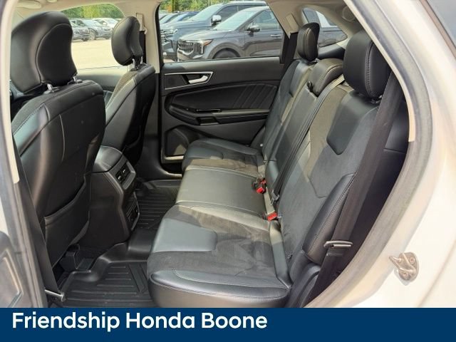 Used 2017 Ford Edge Sport w/ Equipment Group 401A AWD/4WD image 38