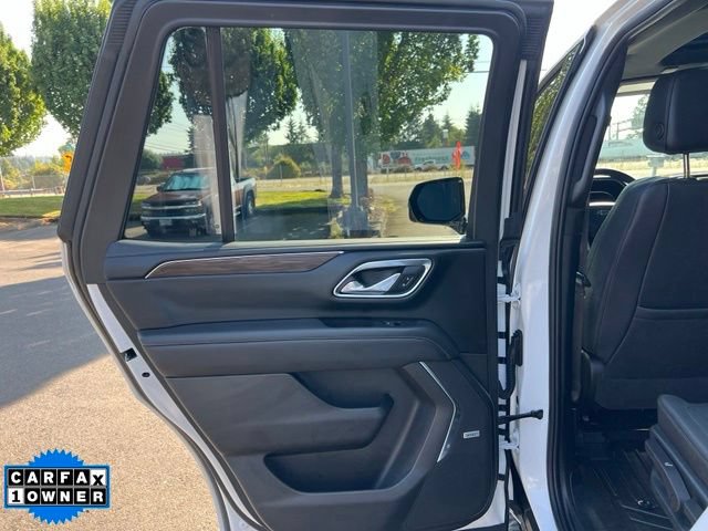 Used 2023 Chevrolet Tahoe Z71 w/ Luxury Package AWD/4WD image 13