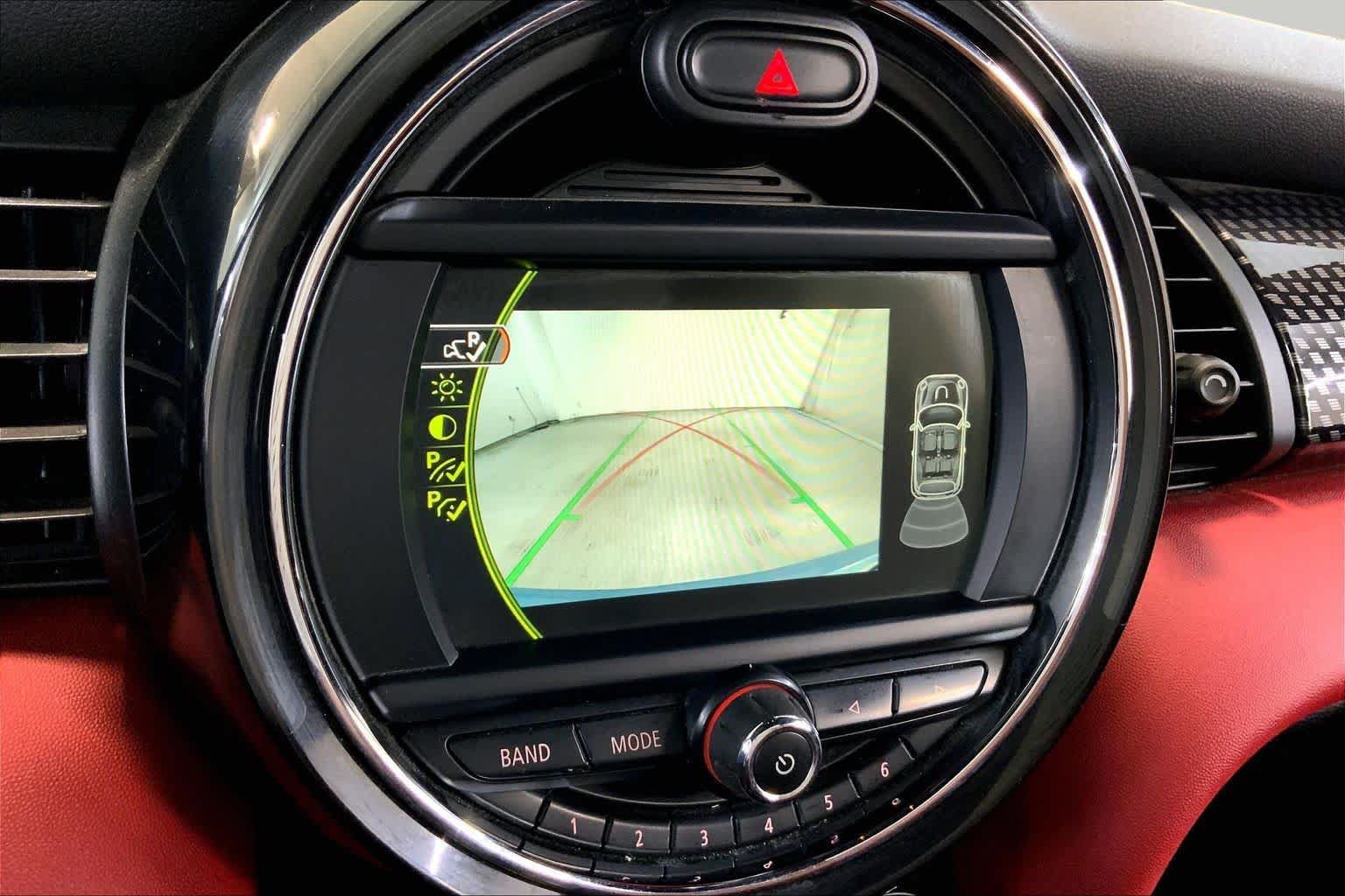 Used 2018 MINI Cooper S FWD image 26