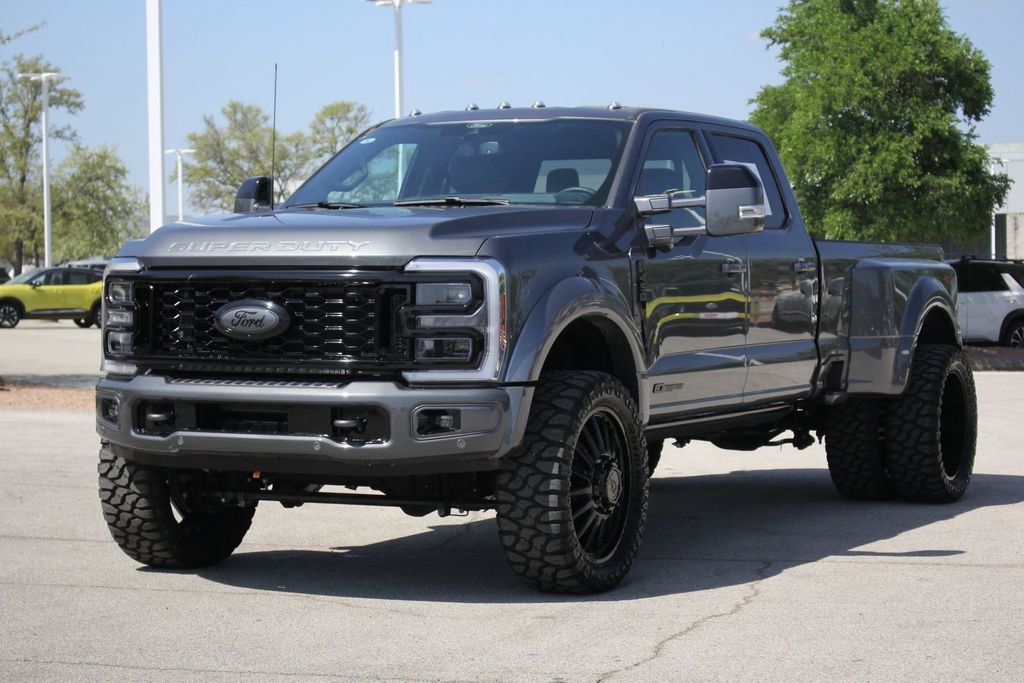 Used 2026 Ford F450 Platinum w/ FX4 Off-Road Package AWD/4WD image 7