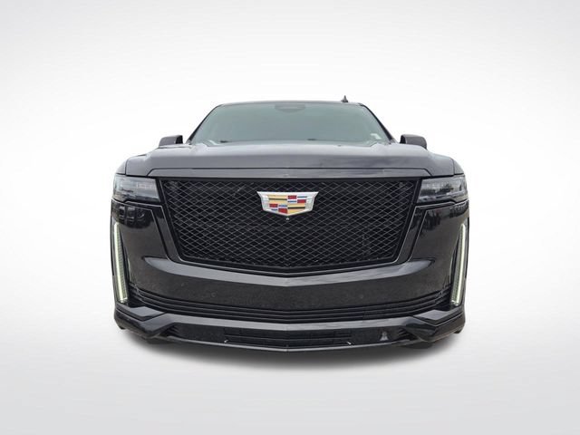 Used 2022 Cadillac Escalade ESV Sport w/ Touring Package AWD/4WD image 3