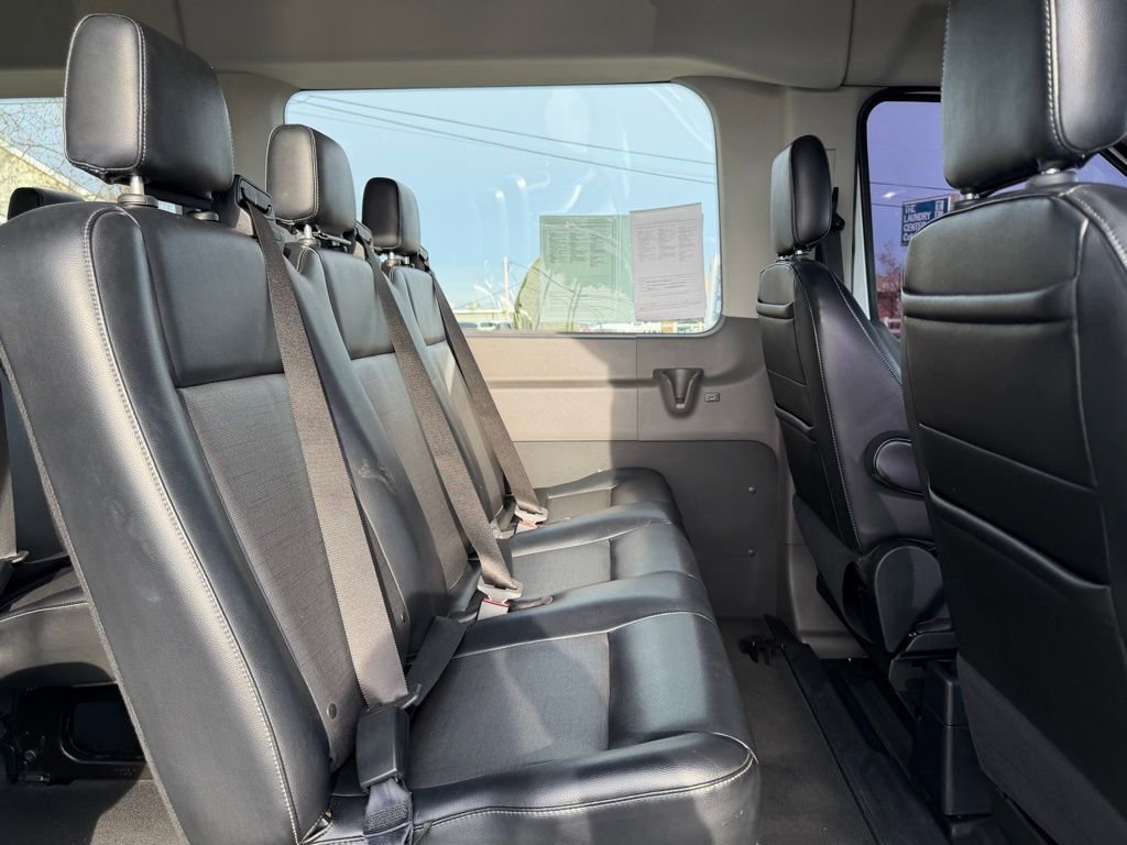 Used 2020 Ford Transit 350 XL image 37
