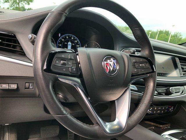 Used 2024 Buick Enclave Premium image 6