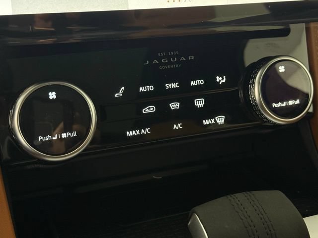 New 2026 Jaguar F-PACE R-Dynamic S AWD/4WD image 35