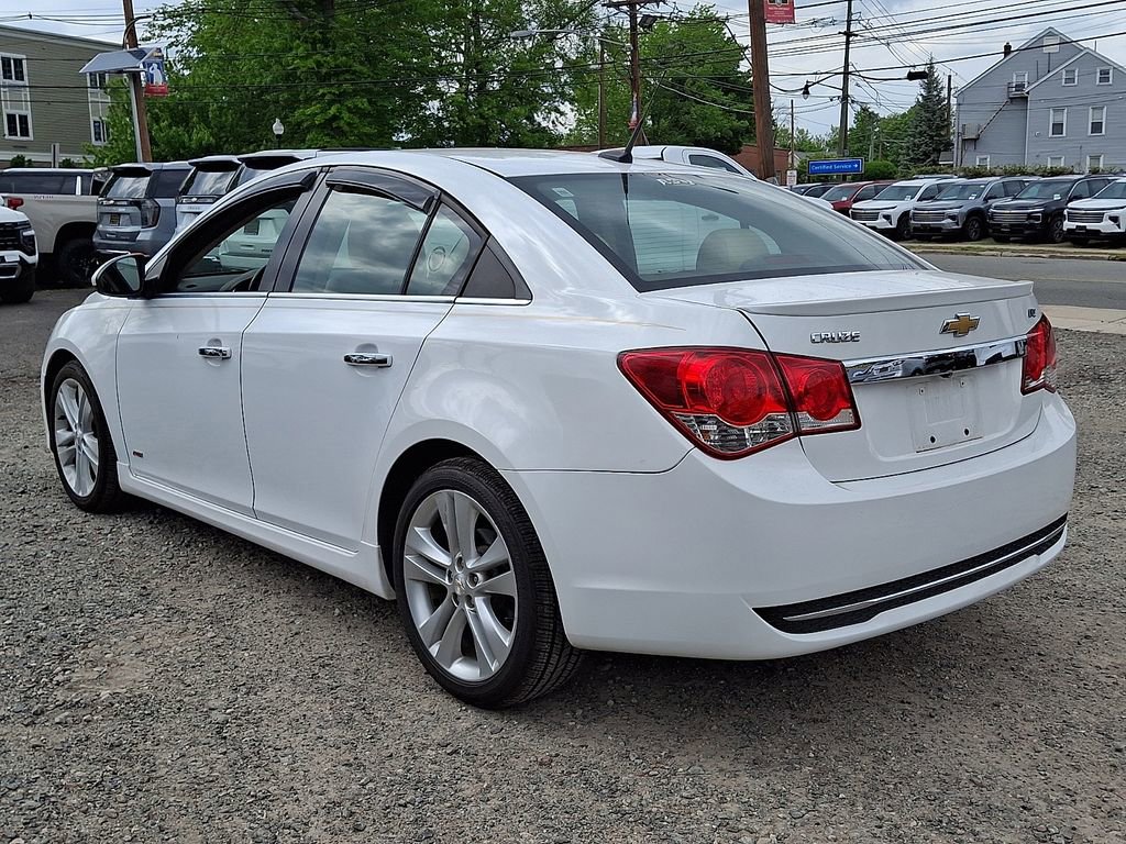 Used 2014 Chevrolet Cruze LTZ w/ RS Package FWD image 6