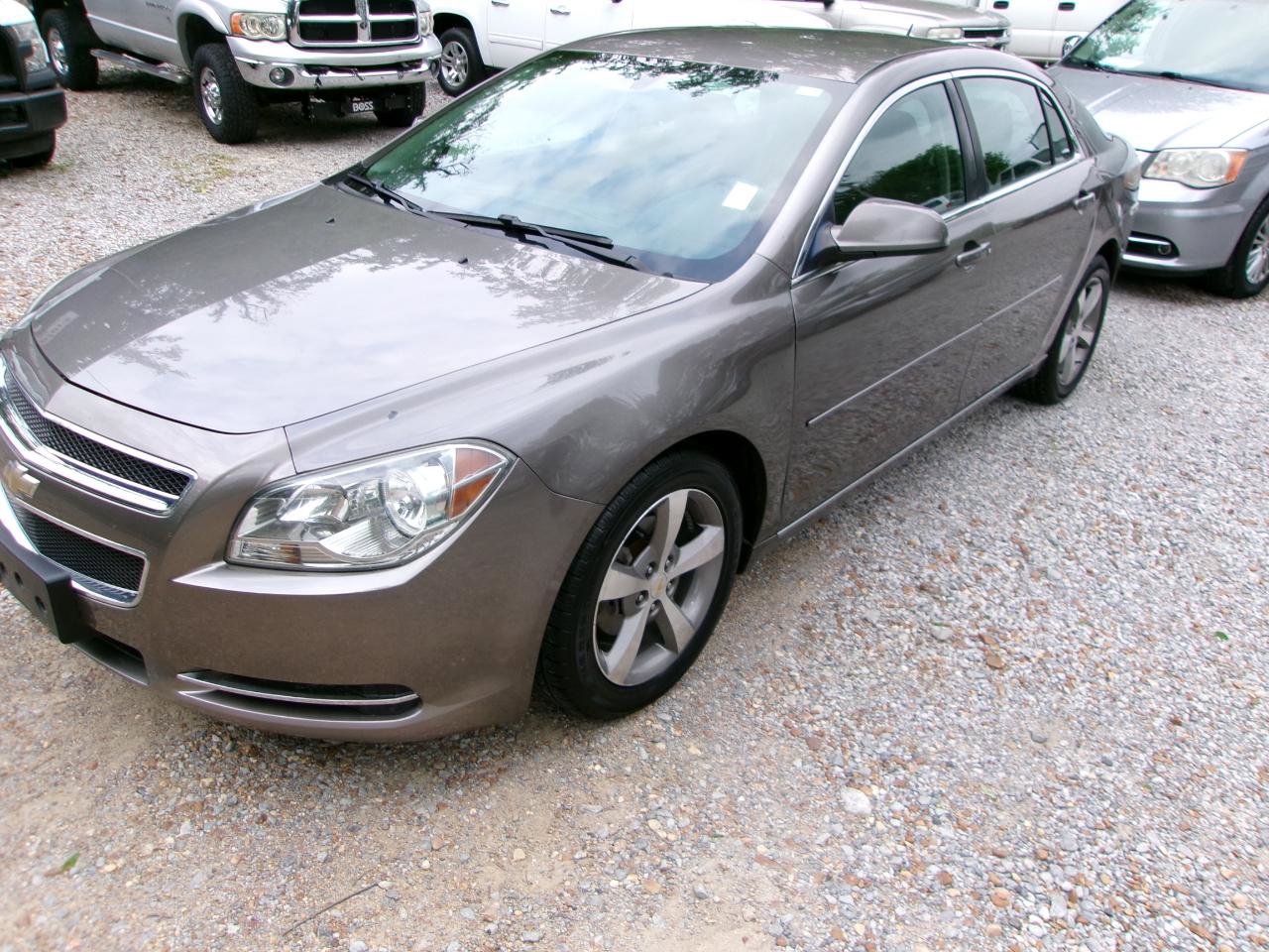 Used 2011 Chevrolet Malibu LT FWD image 3
