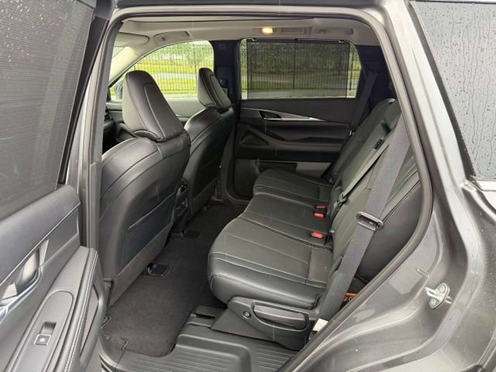 Certified 2023 INFINITI QX60 Luxe w/ Cargo Package AWD/4WD image 10
