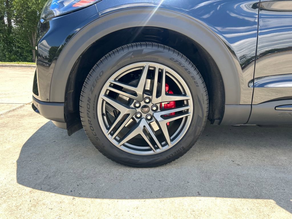 Used 2025 Ford Explorer ST w/ Sun And Sound Package RWD image 25