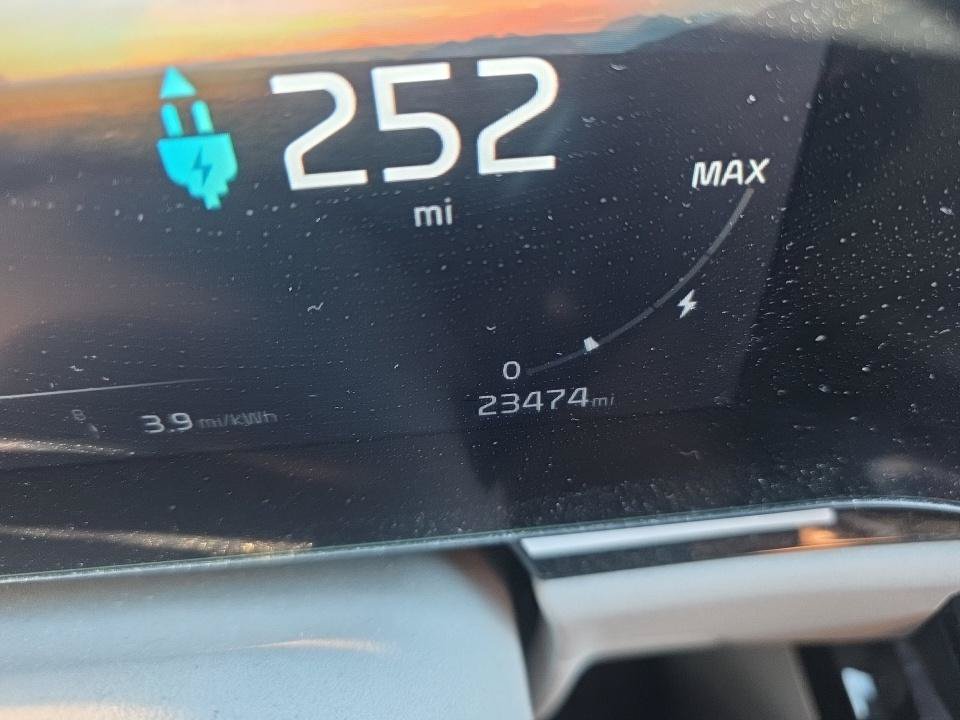 Used 2024 Kia Niro Wave w/ Wave Preserve Package FWD image 11
