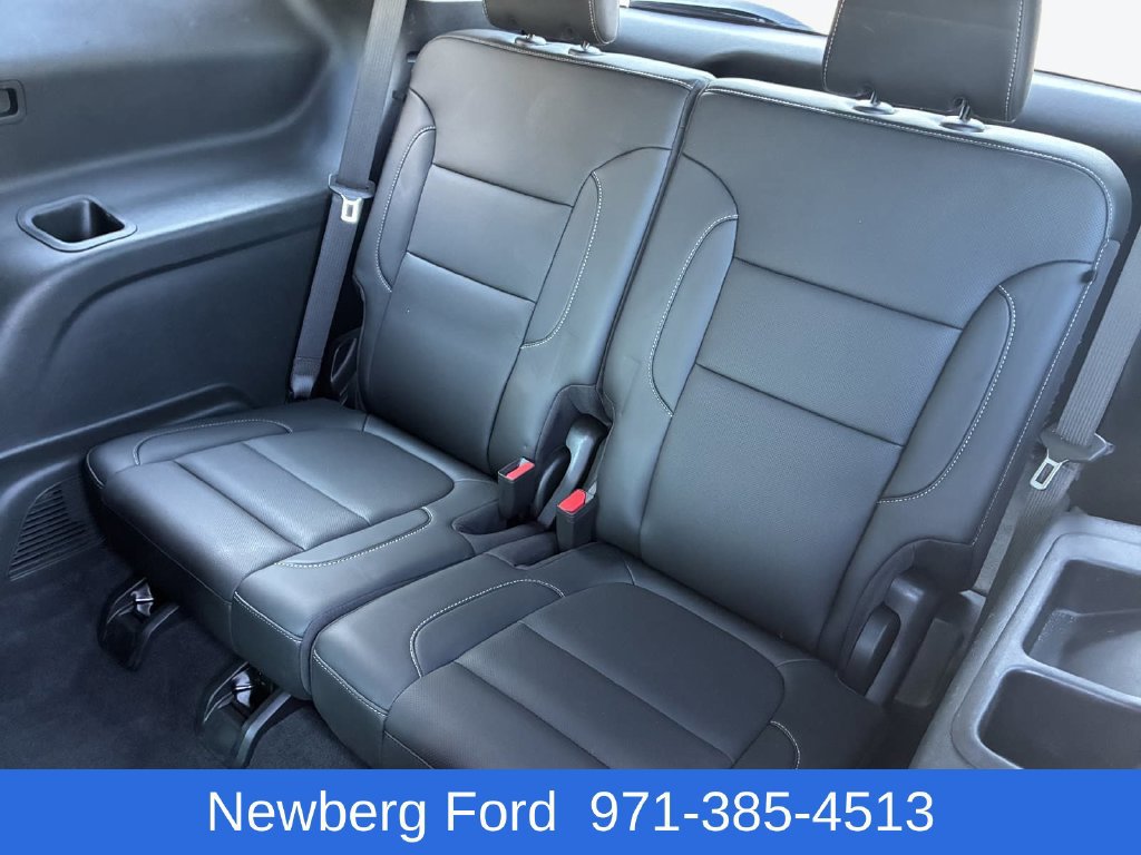 Used 2023 GMC Acadia SLT w/ Technology Package AWD/4WD image 35