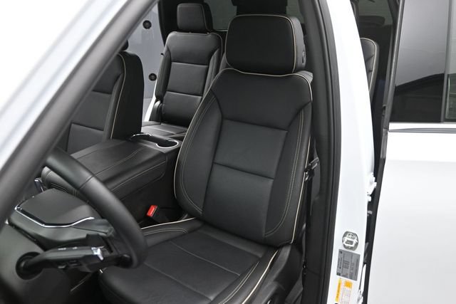 Used 2025 GMC Yukon Elevation w/ LPO, Floor Liner Package AWD/4WD image 21