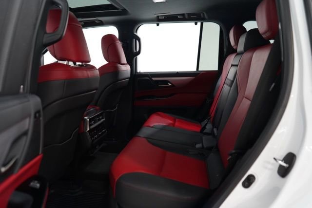 Used 2024 Lexus LX 600 F Sport AWD/4WD image 31