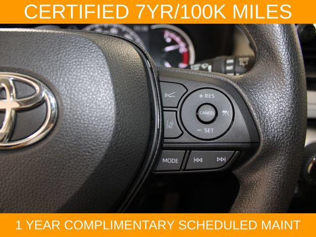 Used 2024 Toyota RAV4 XLE FWD image 23