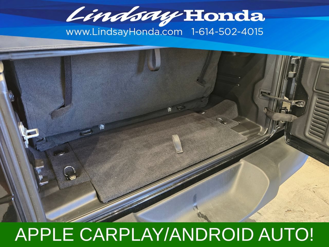 Used 2025 Jeep Wrangler Sport AWD/4WD image 8