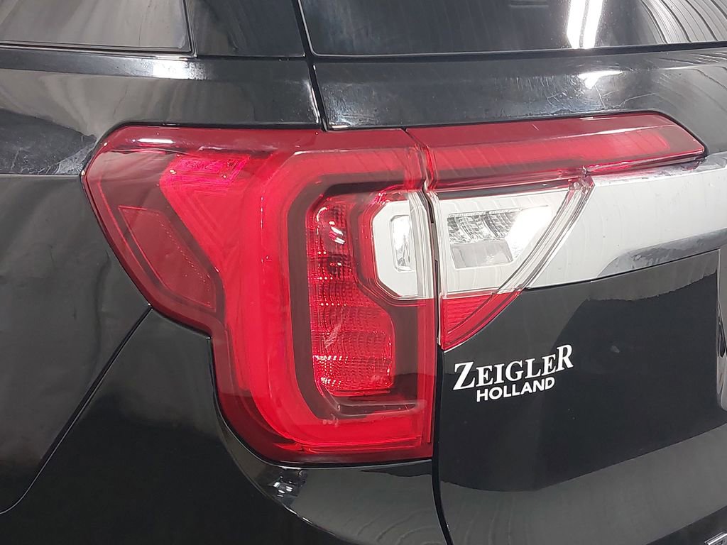 Used 2023 GMC Acadia SLE w/ Driver Convenience Package image 37