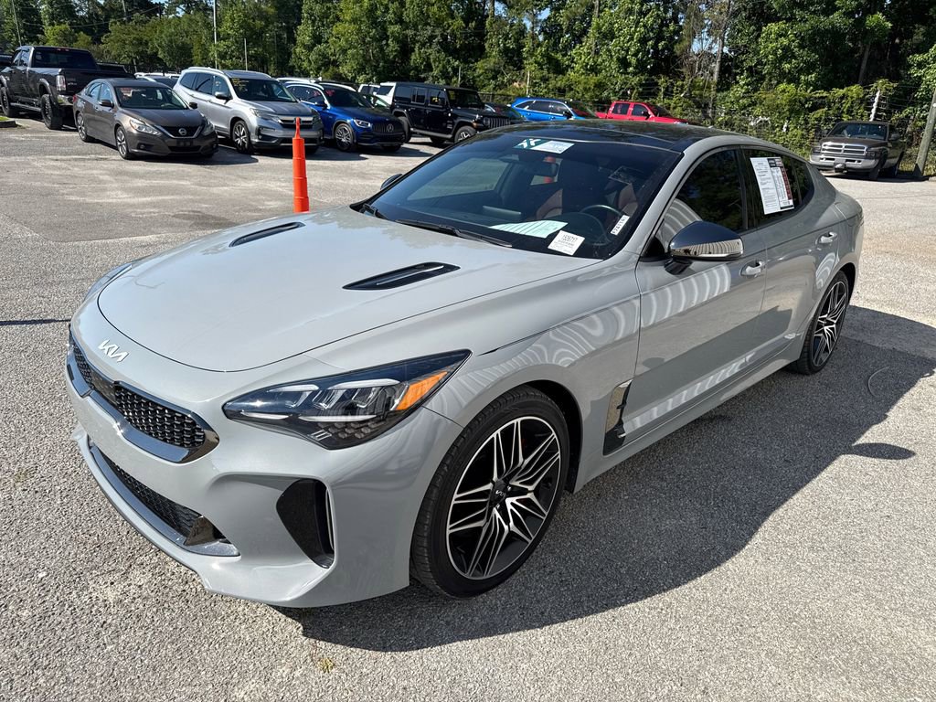 Used 2022 Kia Stinger GT1 w/ Red Interior Color Package RWD video 3