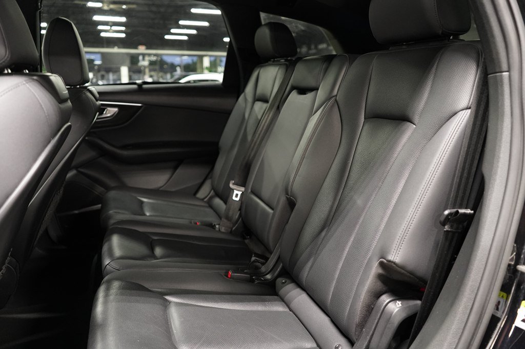 Used 2021 Audi Q7 3.0T Premium Plus w/ Executive Package AWD/4WD image 22