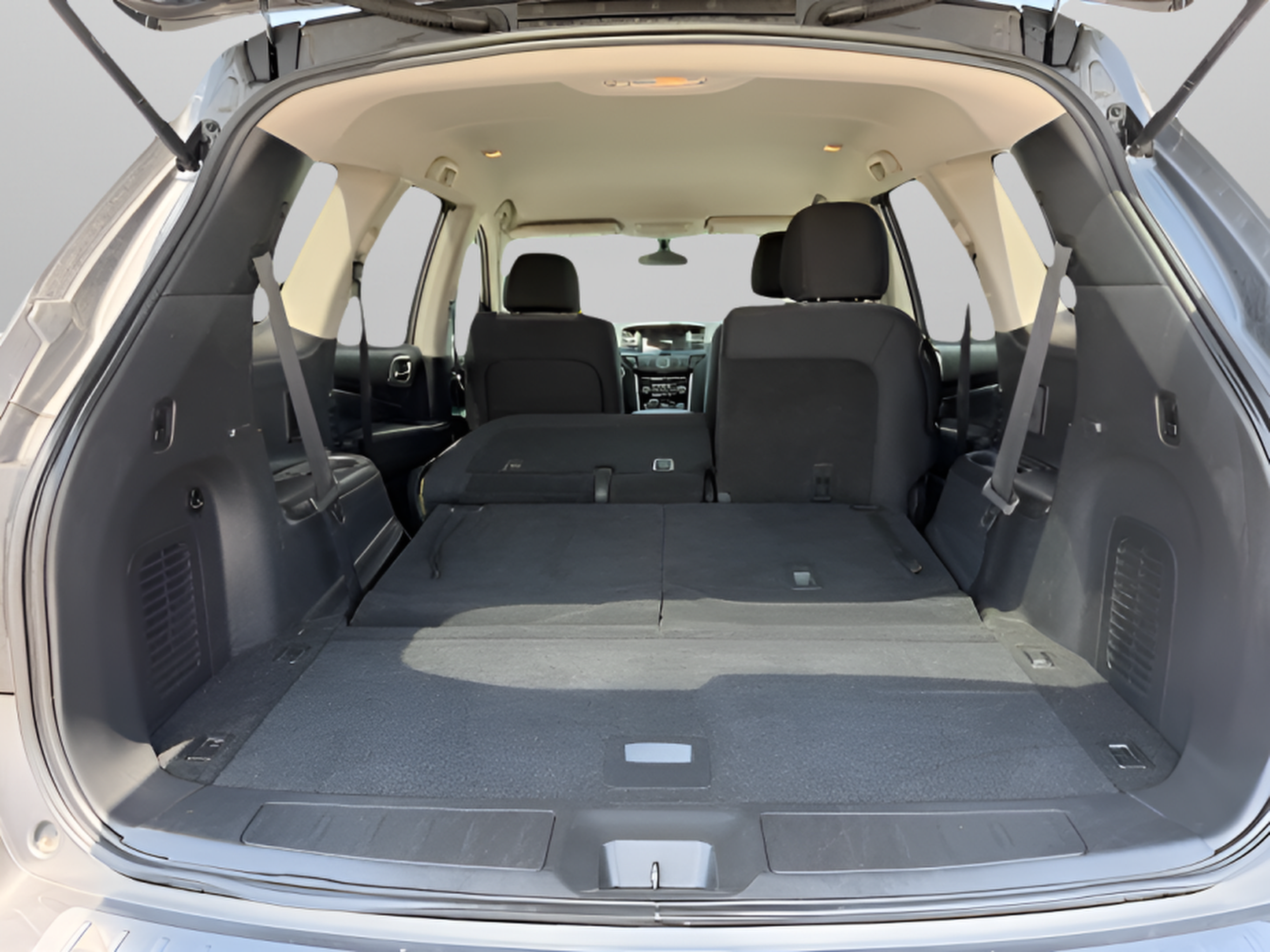 Used 2018 Nissan Pathfinder S AWD/4WD image 30