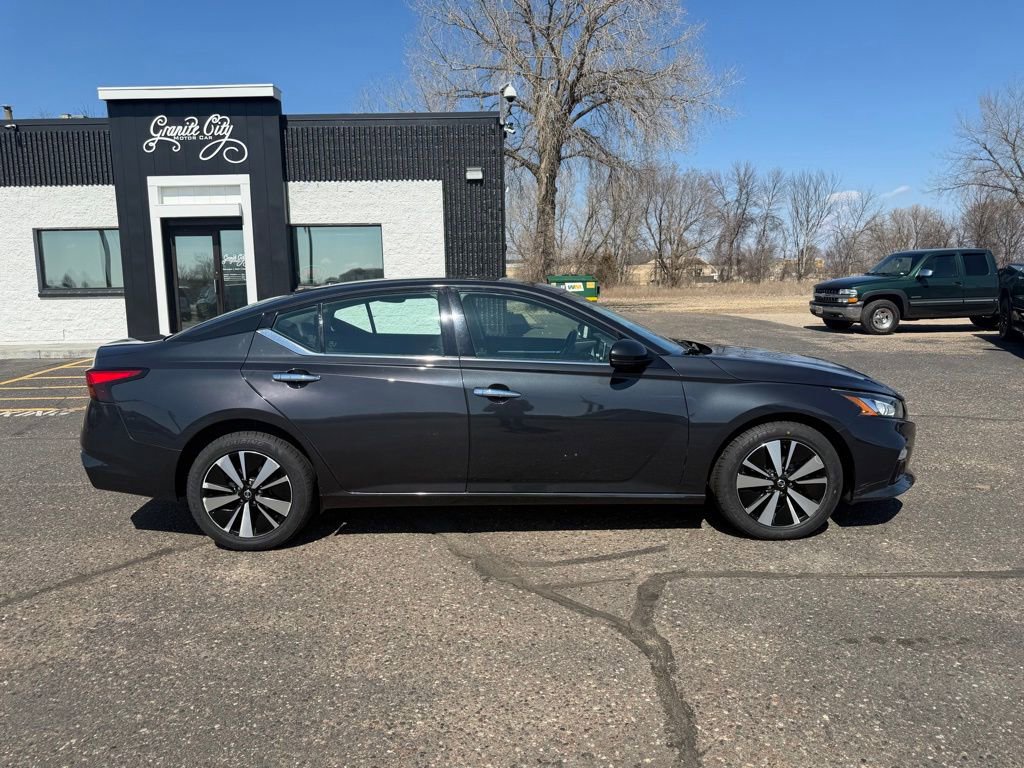 Used 2020 Nissan Altima 2.5 SL image 3