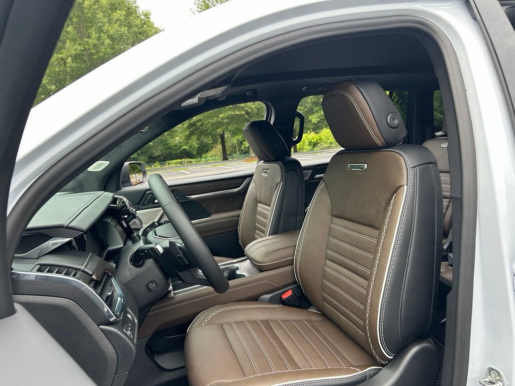 New 2026 GMC Acadia Denali Ultimate FWD image 37