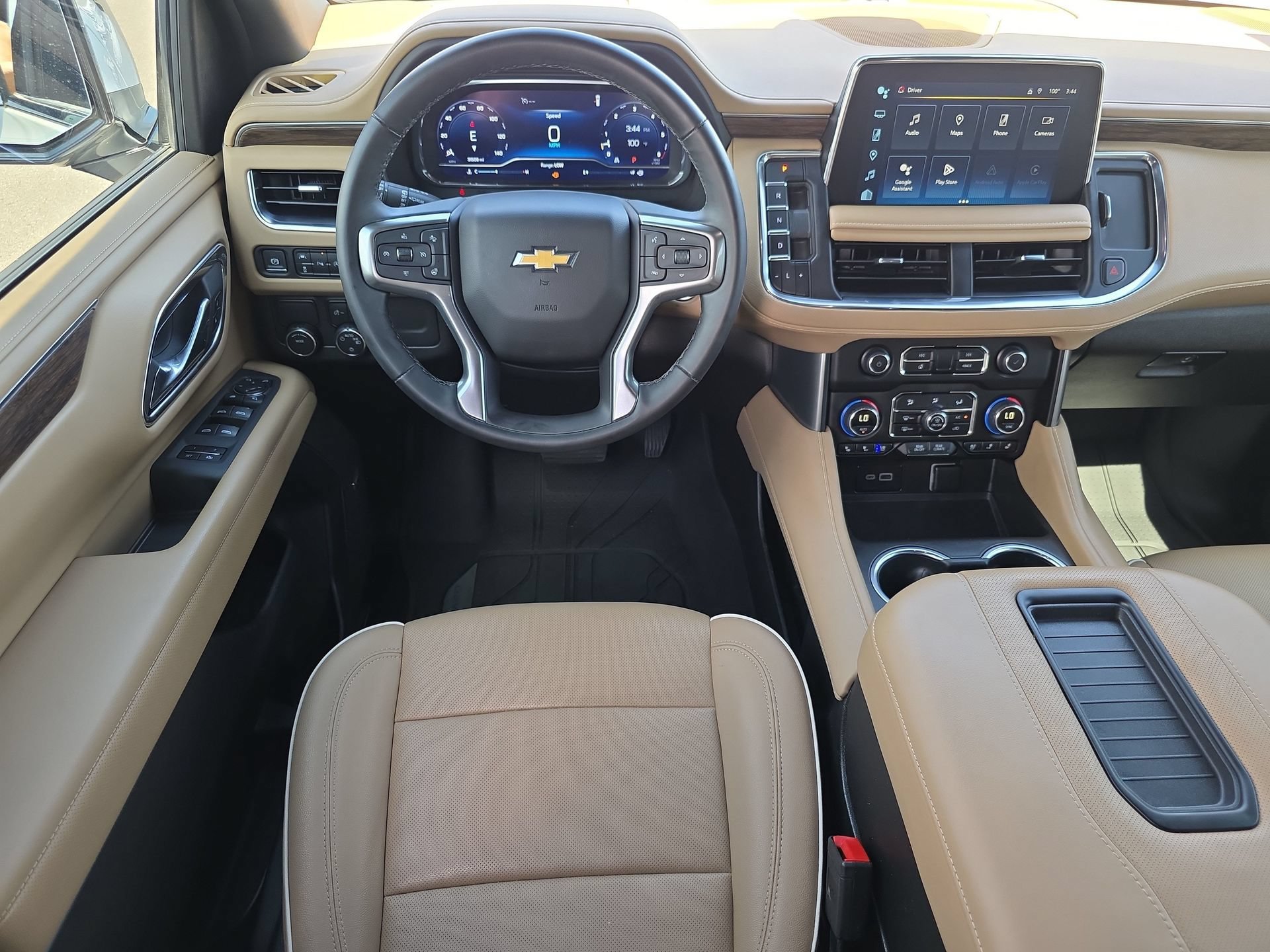 Used 2024 Chevrolet Tahoe Premier RWD image 13