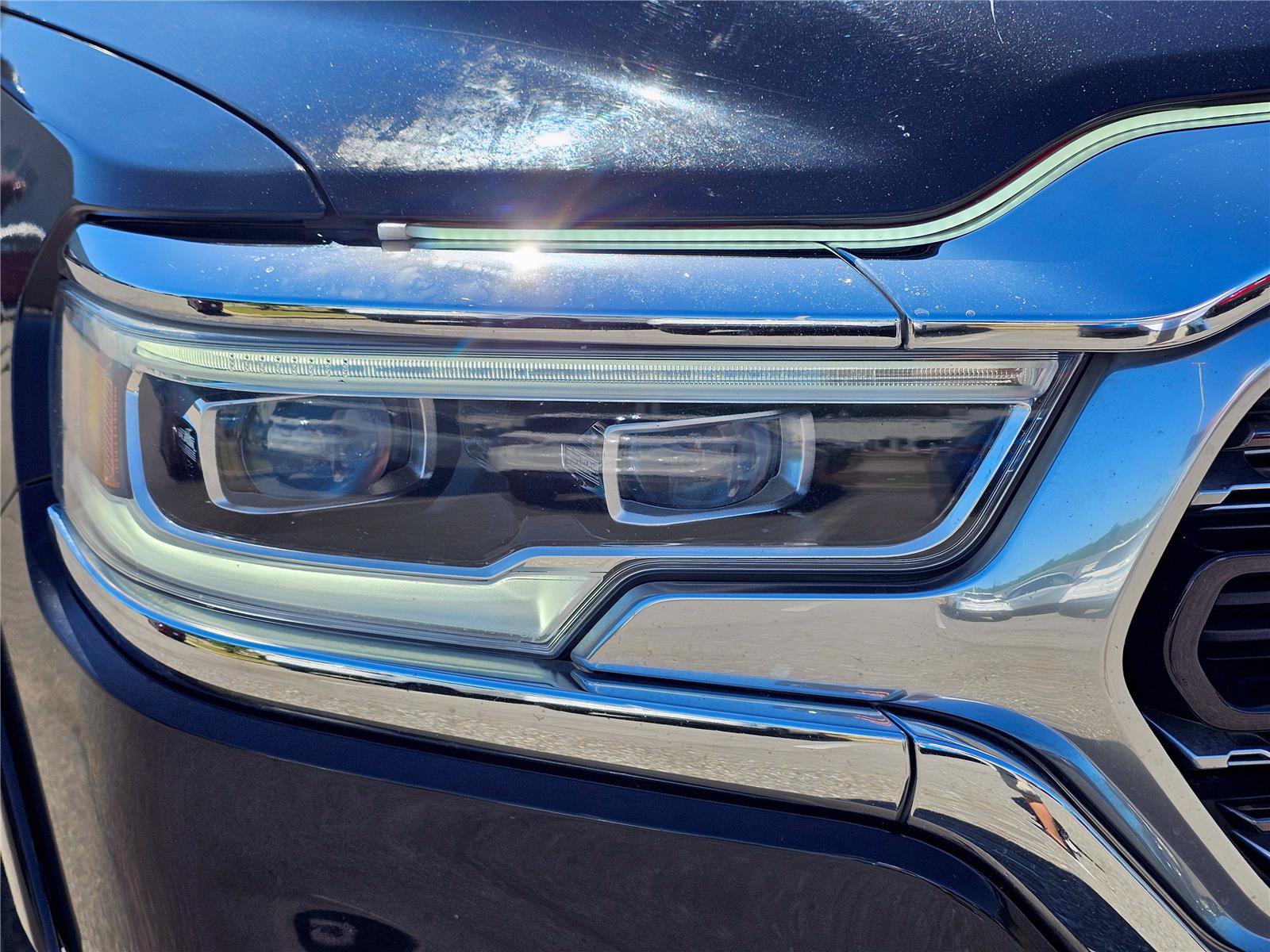 Used 2019 RAM 1500 Limited AWD/4WD image 4