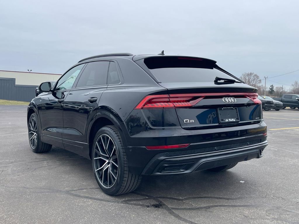 Used 2019 Audi Q8 Premium Plus w/ Premium Plus image 18