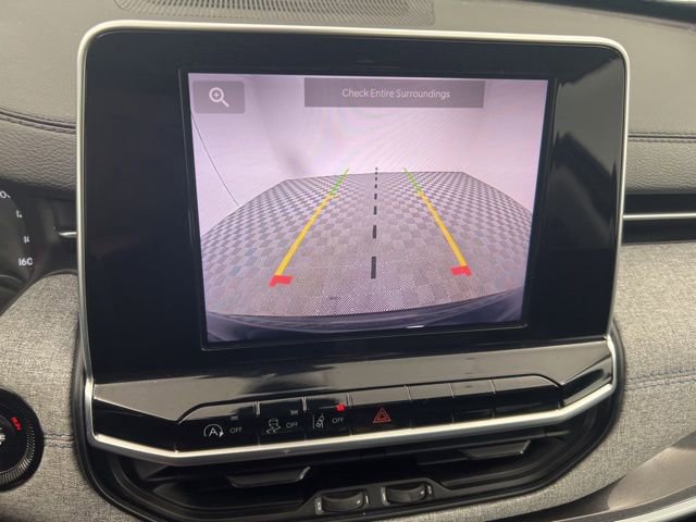 Used 2022 Jeep Compass Latitude image 18