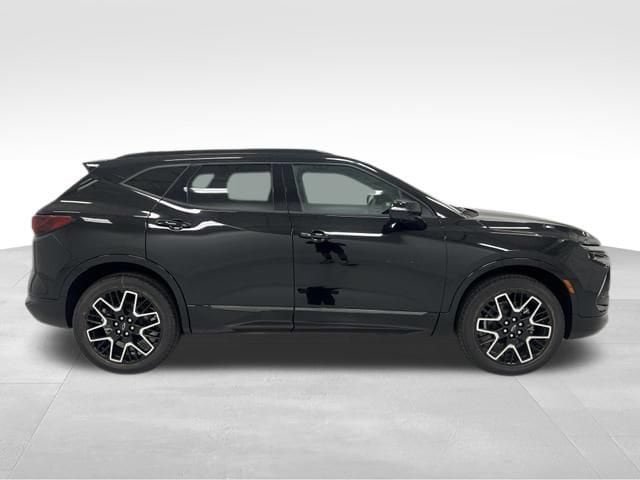 New 2026 Chevrolet Blazer RS w/ Driver Confidence II Package AWD/4WD image 21