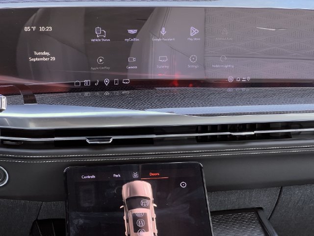 New 2026 Cadillac Escalade ESV V AWD/4WD image 15