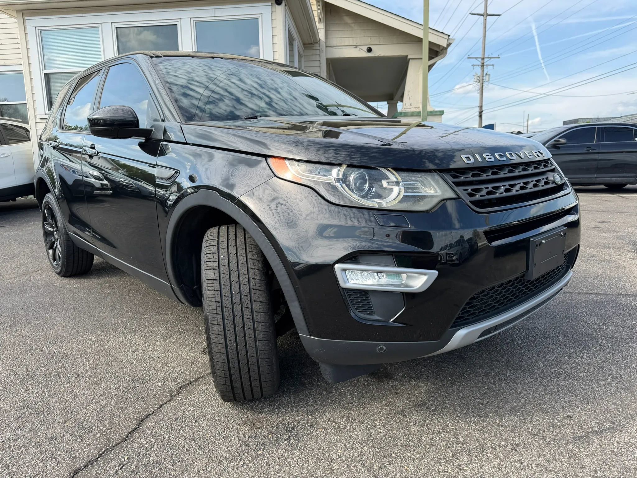 Used 2016 Land Rover Discovery Sport HSE Luxury image 13