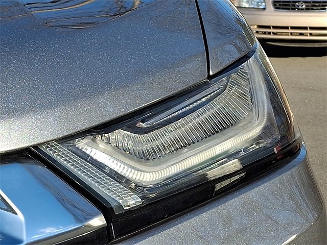 Used 2023 Chevrolet Traverse High Country image 9