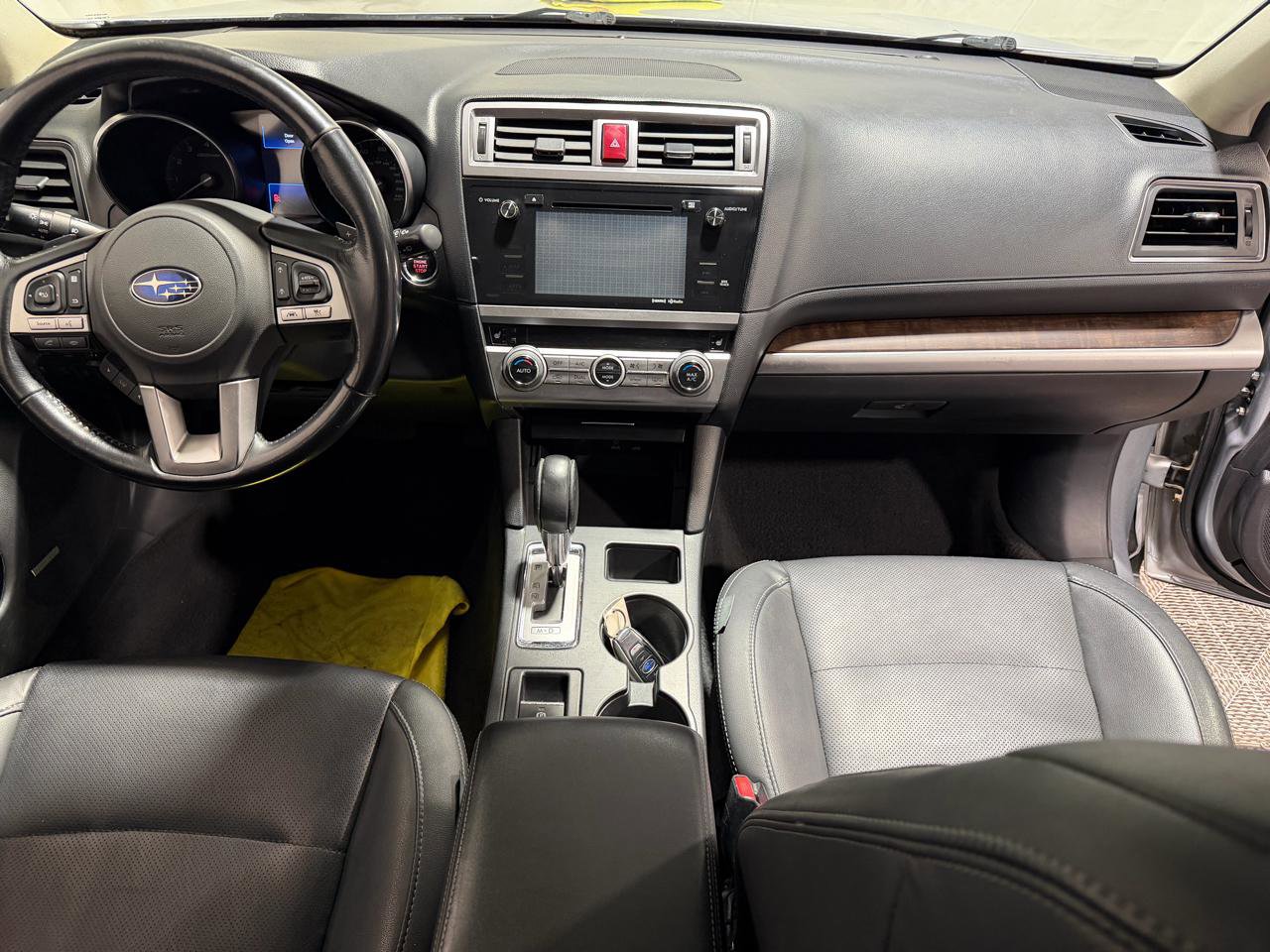 Used 2016 Subaru Outback 2.5i Limited AWD/4WD image 17