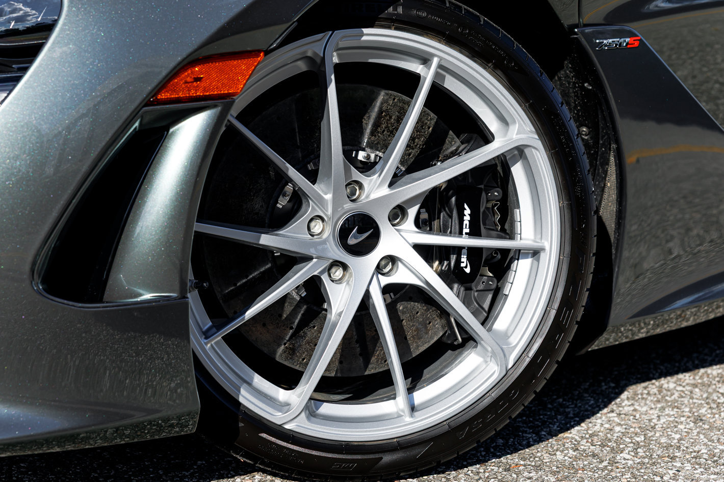 New 2027 McLaren 750S RWD image 38