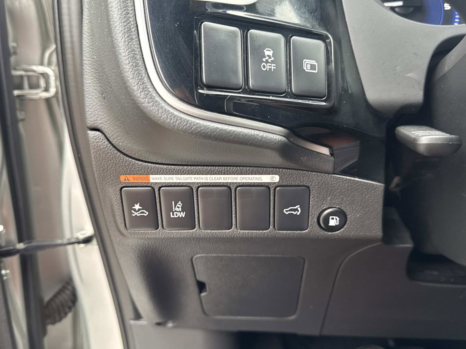 Used 2022 Mitsubishi Outlander GT image 29