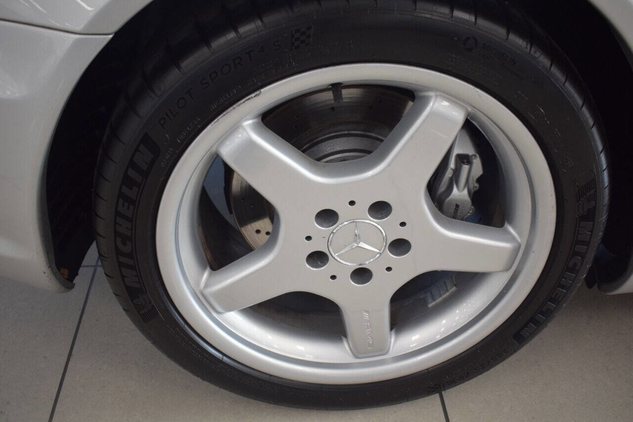 Used 2004 Mercedes-Benz SL 55 AMG image 17