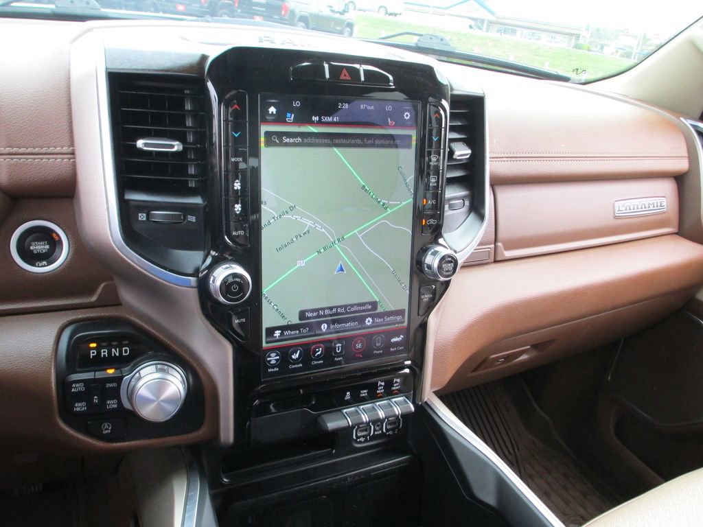 Used 2021 RAM 1500 Laramie AWD/4WD image 29