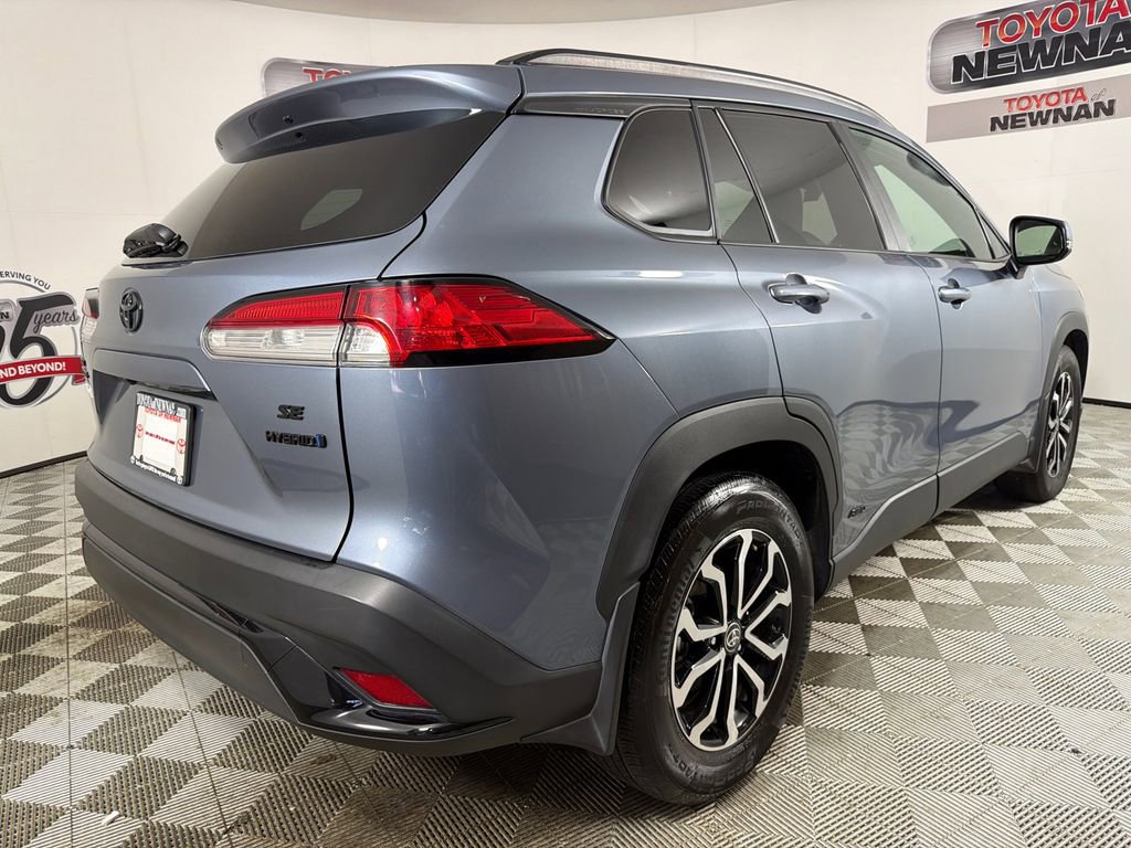 Used 2024 Toyota Corolla Cross AWD Hybrid image 3