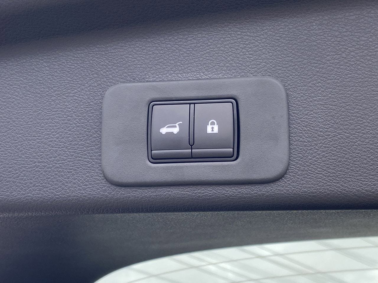 New 2026 Nissan Murano SV AWD/4WD image 13